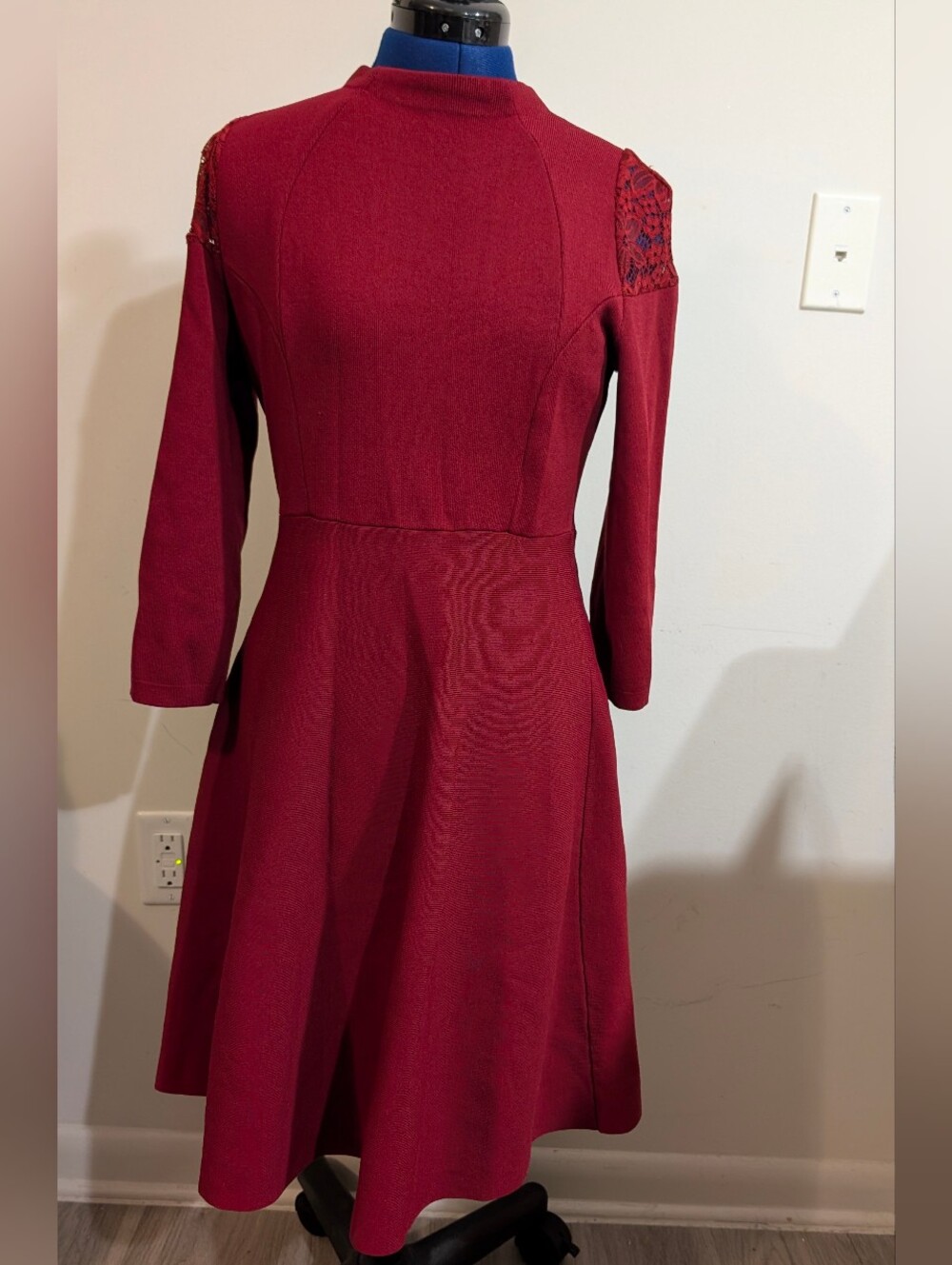 Vero Moda Burgundy/Red Lace-Shoulder Long Sleeve Fit & Flare Dress